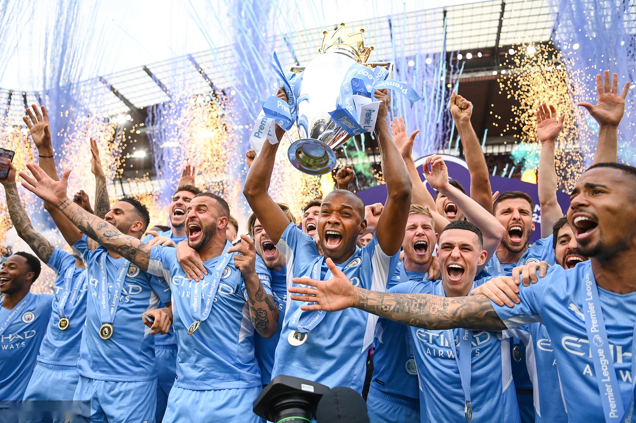 再到地緣政 再到地緣政